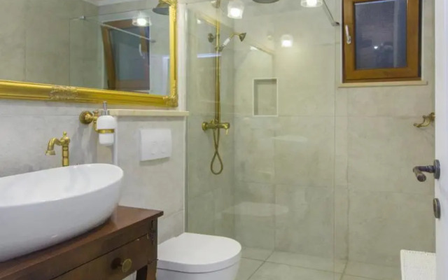 House for Rent Leila