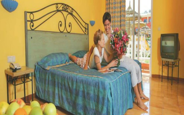 Sun Beach - Club Playa Sol Resort