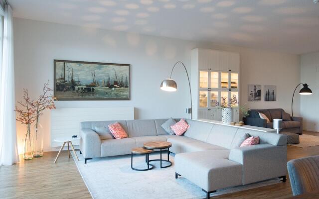 Appealing Apartment in Den Haag With Balcony