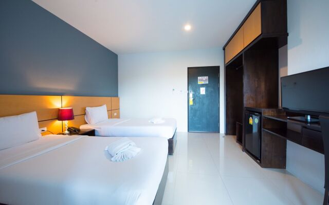 Lee Hotel