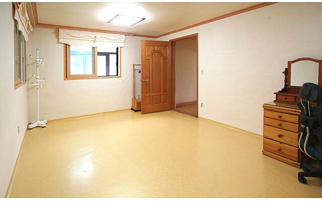 Yangpyeong Scented Clay Pension