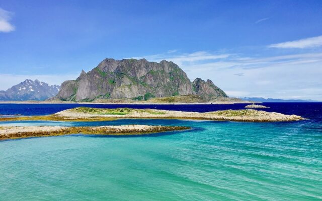 Lofoten Beach Glamping