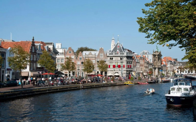 RiverSide Suite - Haarlem City Centre