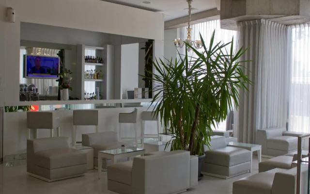 Kyriad Prestige Perpignan Centre Gare