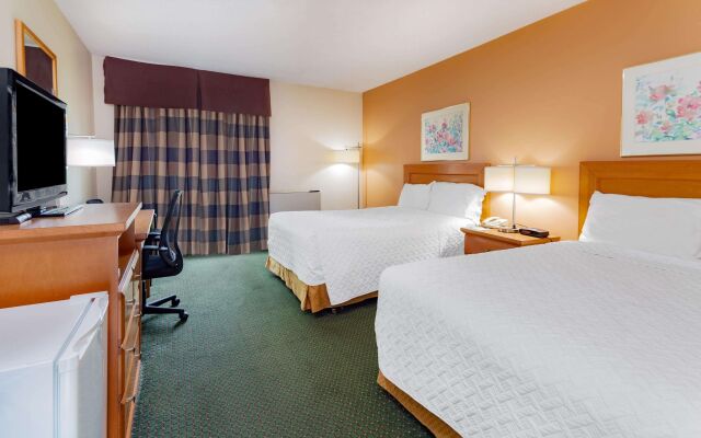 Travelodge by Wyndham Bracebridge