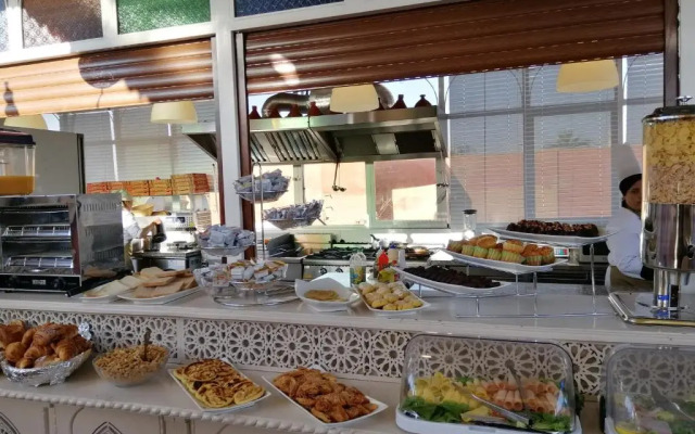 Riad Challa Restaurant Bar & Spa