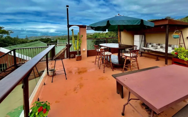 Open Plan Lagoon View Chalet