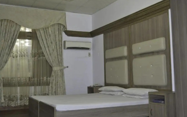 Best Western Faisalabad Hotel