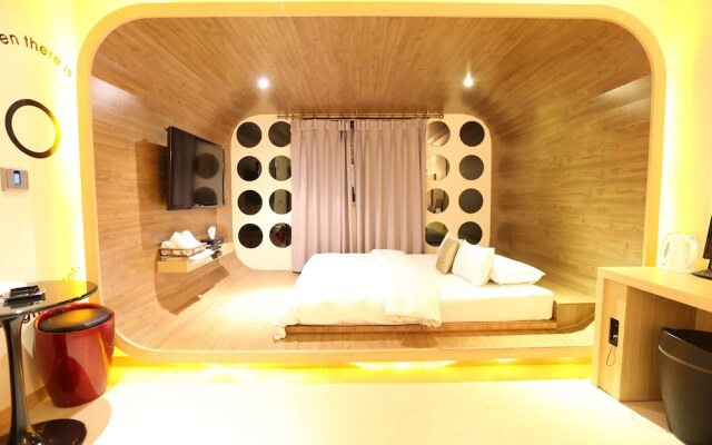 Paju Miiz Hotel