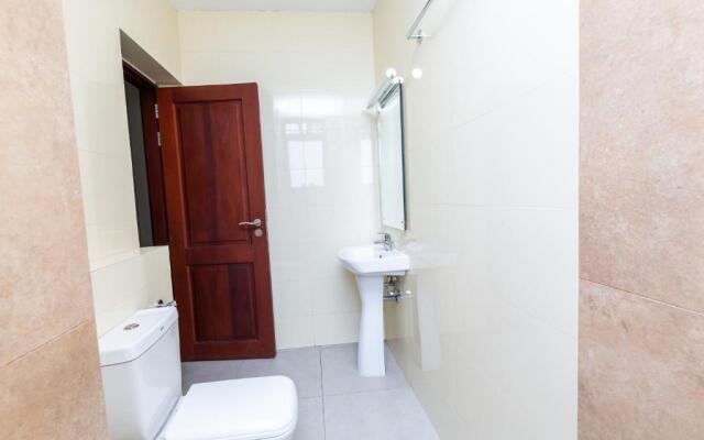 Lovely 3bedroom condo with pool