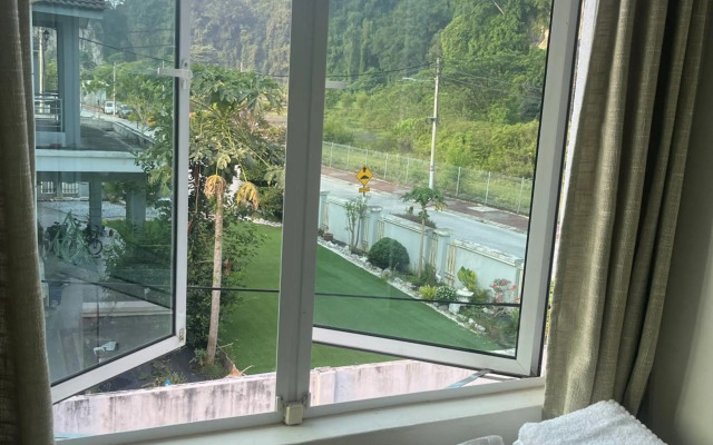 Sky Mountain View Relaxing Ipoh -10-16 pax- no party