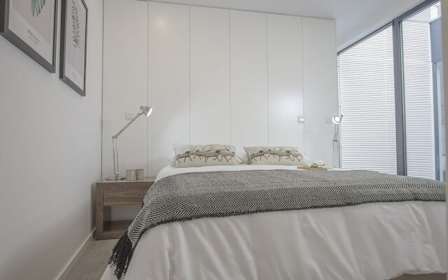 Tear Center Apartments