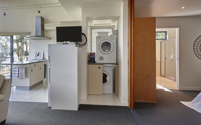 Rosevears Vineyard Retreat