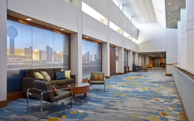 Hilton Knoxville