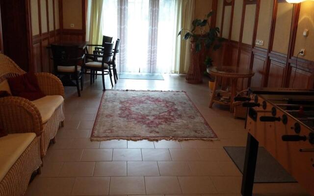 Helios Hotel Pension