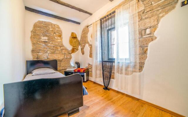 Holiday home Šterna 662