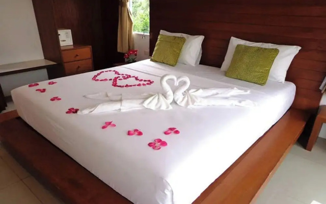 Sukcheewa Residence Phuket
