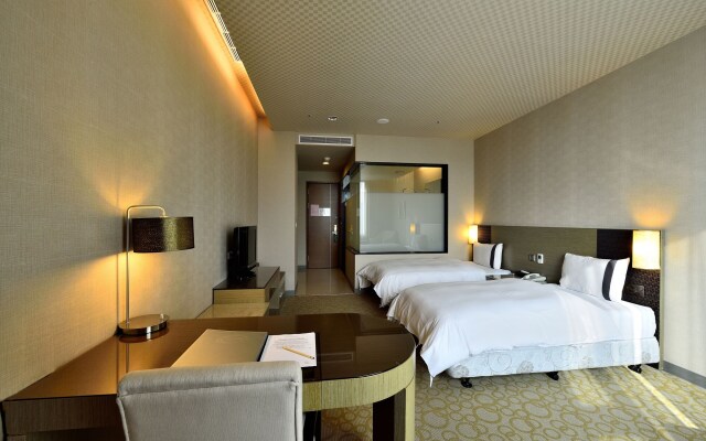 Taichung Shinkansen Grand Hotel