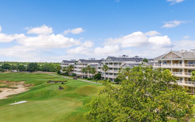 Rvh_326r Centre Court 3 Bedroom Condo
