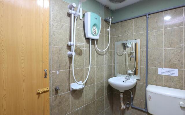 OYO 904 Avee Budget Inn