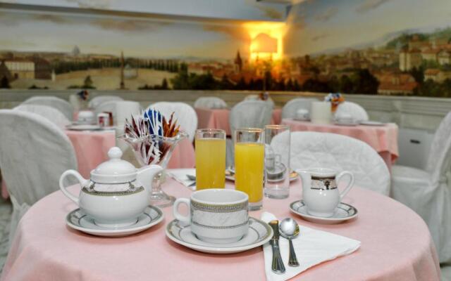 The Pantheon Apartment