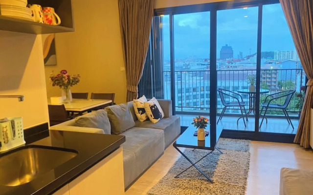 2 Bed Room At Excellent Location - Best In Class