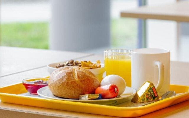 B&B HOTEL Regensburg-Ost