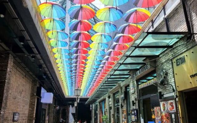 Studio Loft @ Empire Damansara (Free Wifi & Parking)