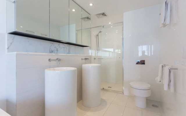 The Oracle Resort Broadbeach - GCLR