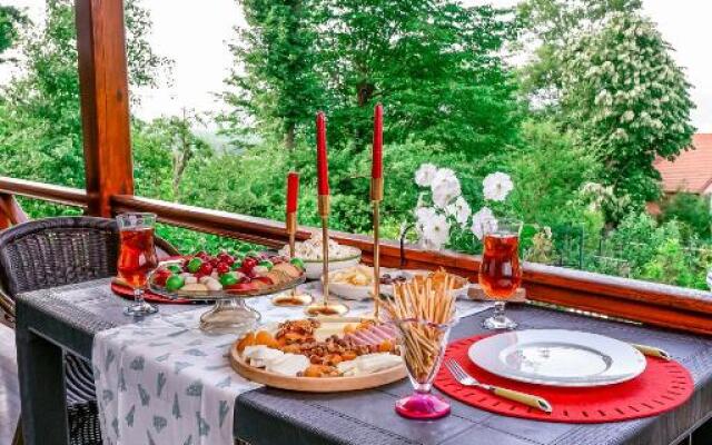 Havuzlu Mustakil Lüx Villa Doğa SAPANCA 150 MT2