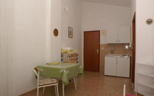 Apartments Niko - 50m from beach