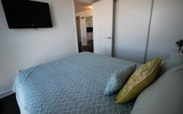 Executive Furnished Condos - Parade II