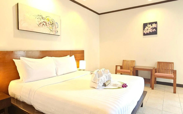 Thai House Beach Resort