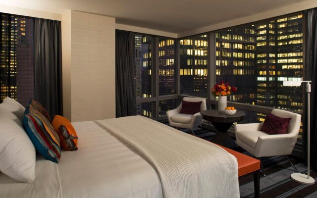 Courtyard by Marriott New York Manhattan / Central Park