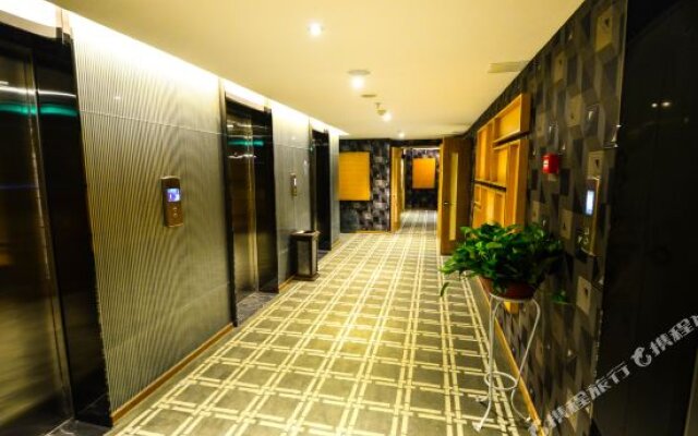 Rongcheng Holiday Inn (Chengdu Mixc)