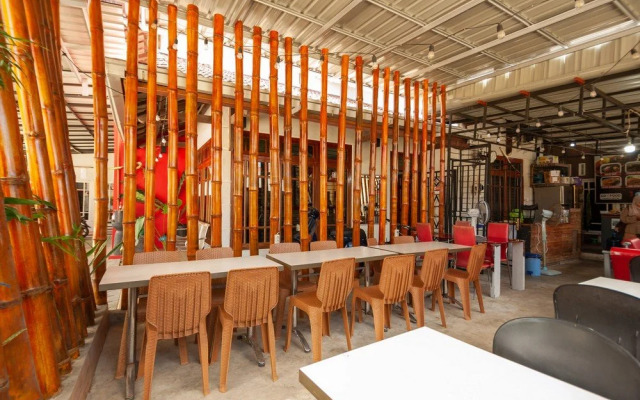 RedDoorz Syariah at Bumi Siliwangi Residence Padang