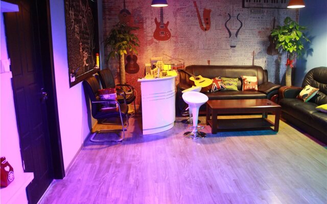 Nanjing Two Class Three Grade International Youth Hostel