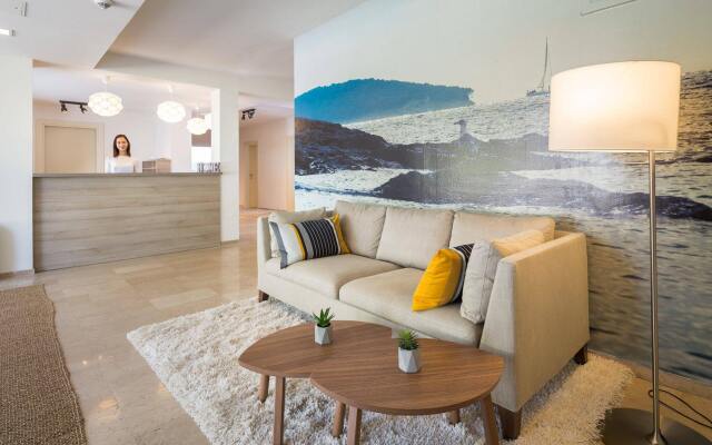 Hotel Villa Arausana & Antonina