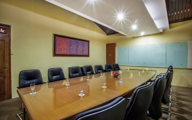 éL Hotel Kartika Wijaya Batu