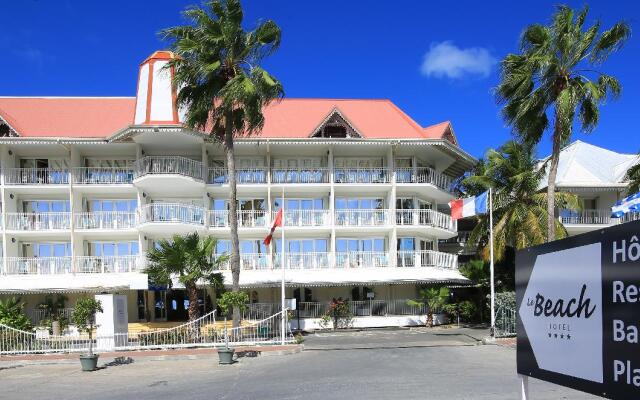 Le Beach Hotel