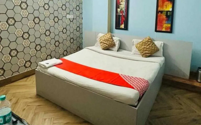 OYO HOME 80822K Cozy Stay