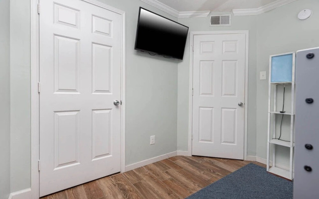 Tradewinds 1101 2 Bedroom Condo