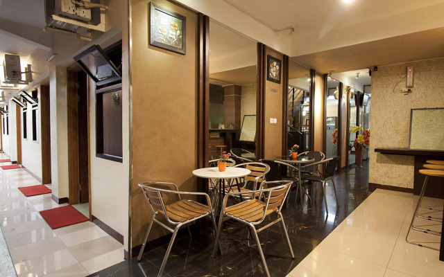 Mine Home Hotel Cihampelas