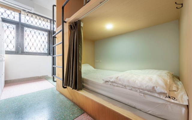 Sloth Hostel