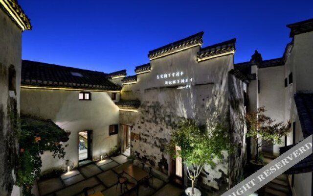 Sansheng Yizhai Hostel