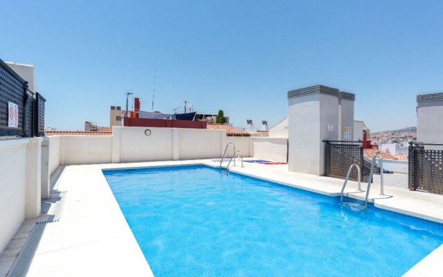 Stylish Apartment in downtown with Pool