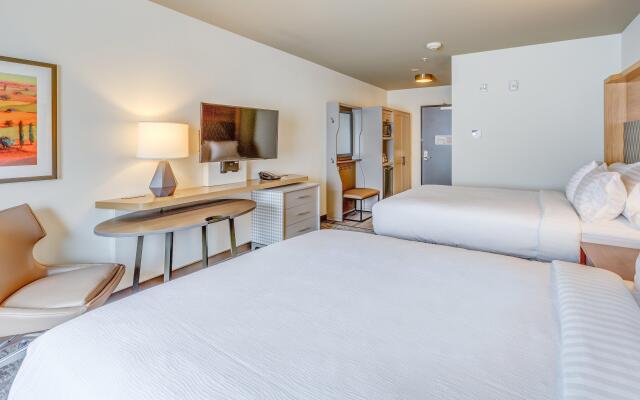Holiday Inn & Suites Bellingham by IHG