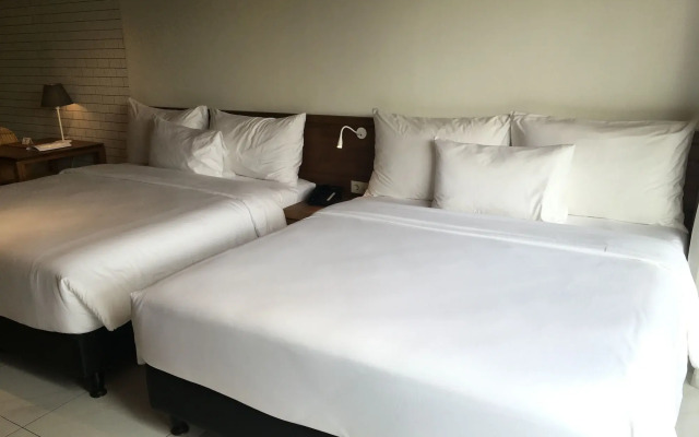 Nagomi Suites & Hotel