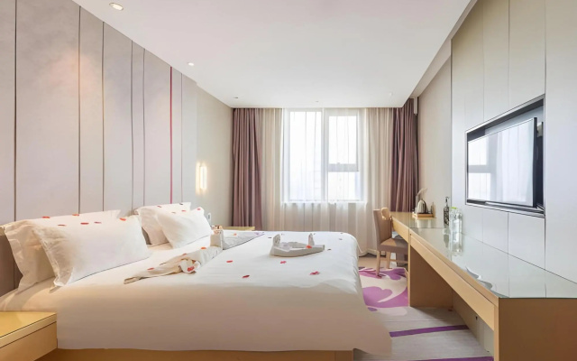 Lavande Hotel Jinan Quancheng Road Baotu Spring Branch – Guest Rooms – Jinan