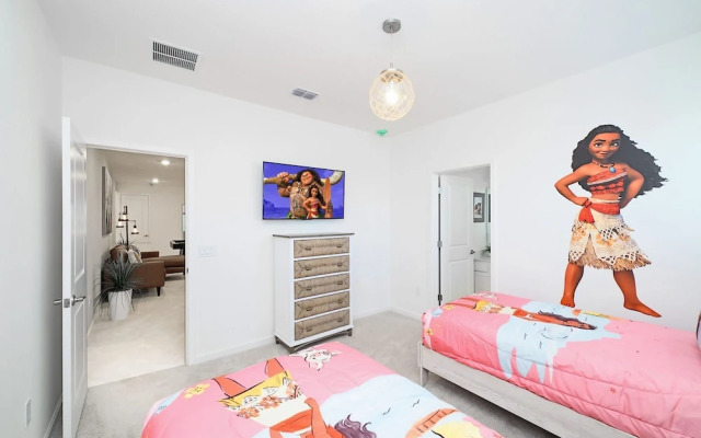 Upstay - Magic Mansion w Pool-spa-cinema-games